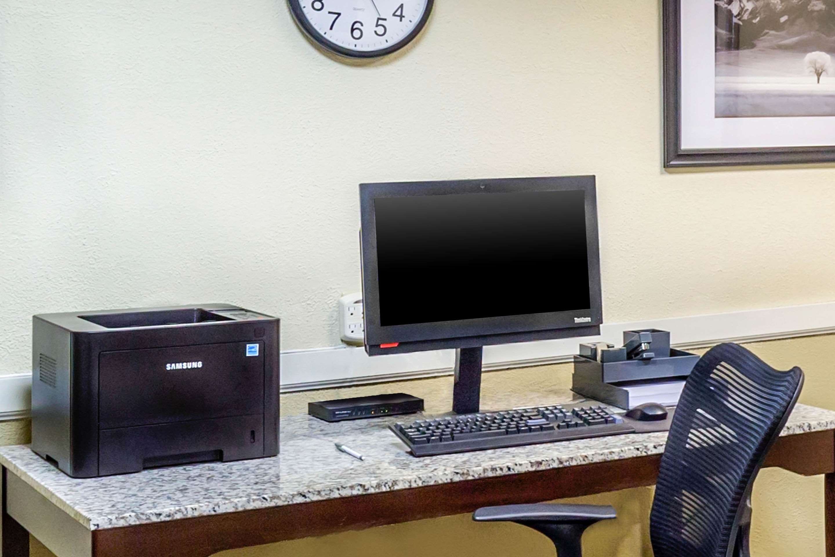 Business center | Clarion Inn Frederick Event Center