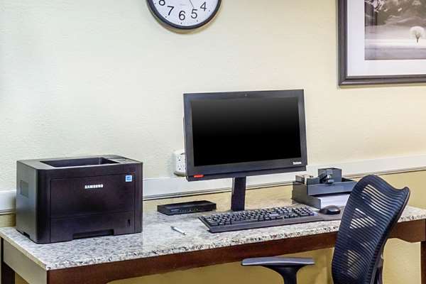 Conference Area - Clarion Inn Event Center Frederick - I-270, Exit 31