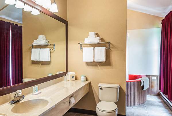  - Quality Inn & Suites Frostburg