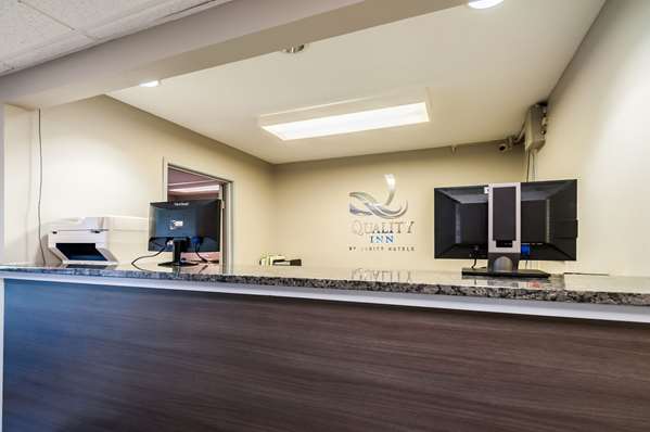  - Quality Inn Beacon Marina Solomons