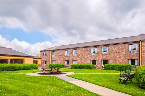 Exterior view - Quality Inn Salisbury