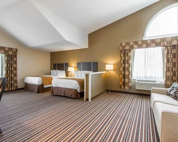 Suite - Quality Inn & Suites South Portland - I-295, Exit 1
