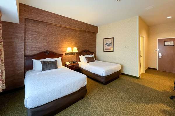  - Maine Evergreen Hotel Augusta