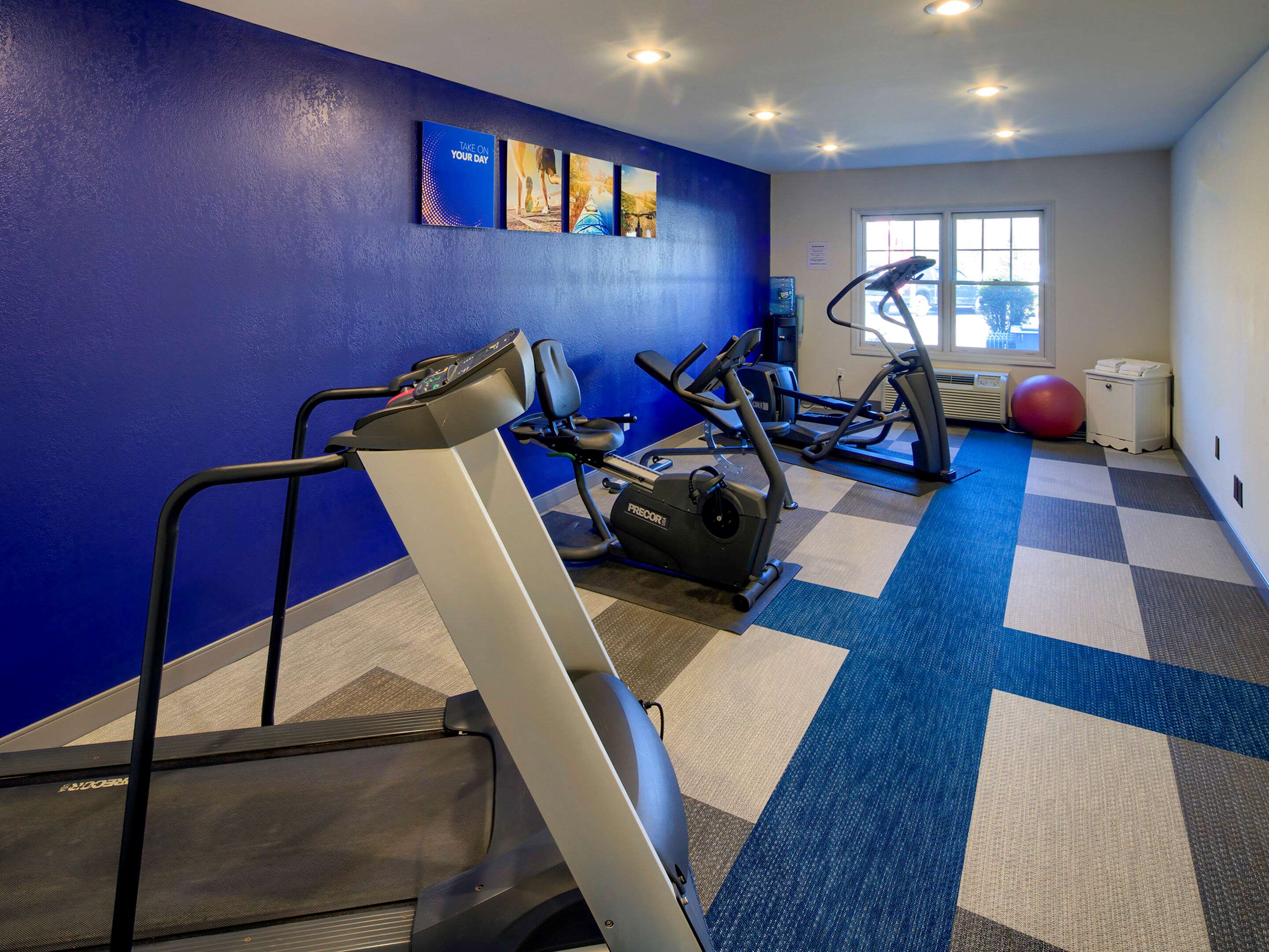 Fitness center | Comfort Inn Brunswick