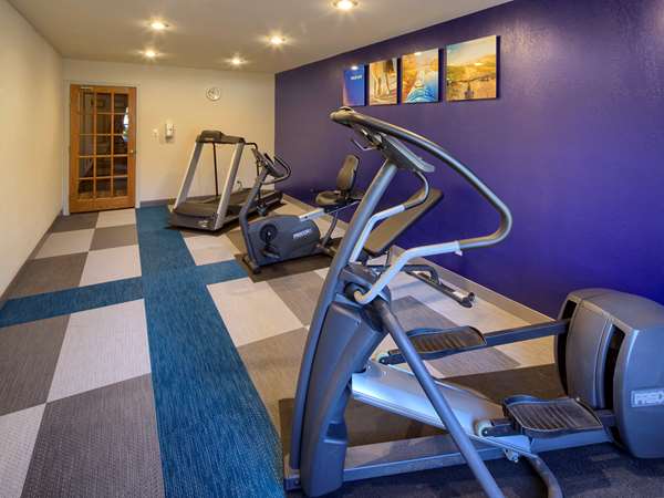 Fitness/ Exercise Room - Comfort Inn Brunswick
