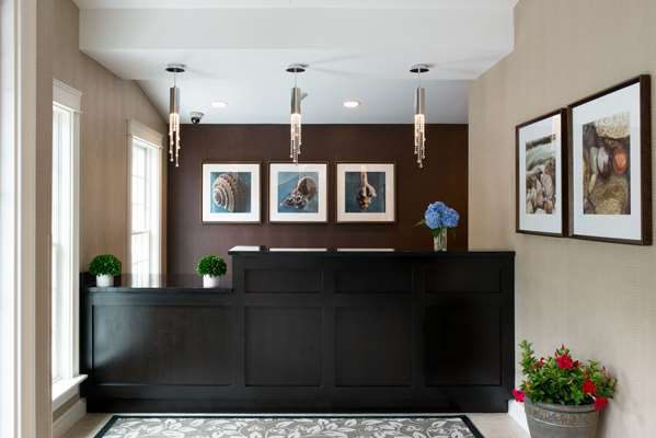  - Port Inn Kennebunk