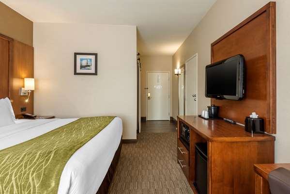  - Comfort Inn Ellsworth