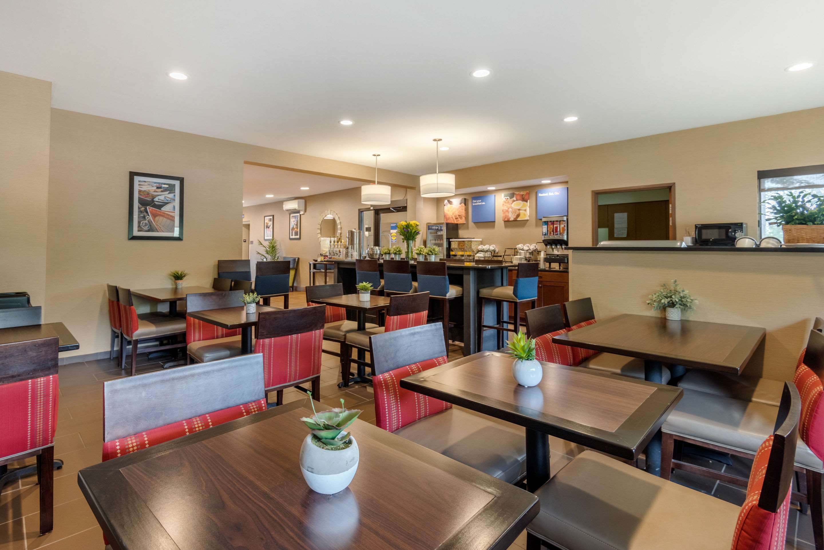 Breakfast area