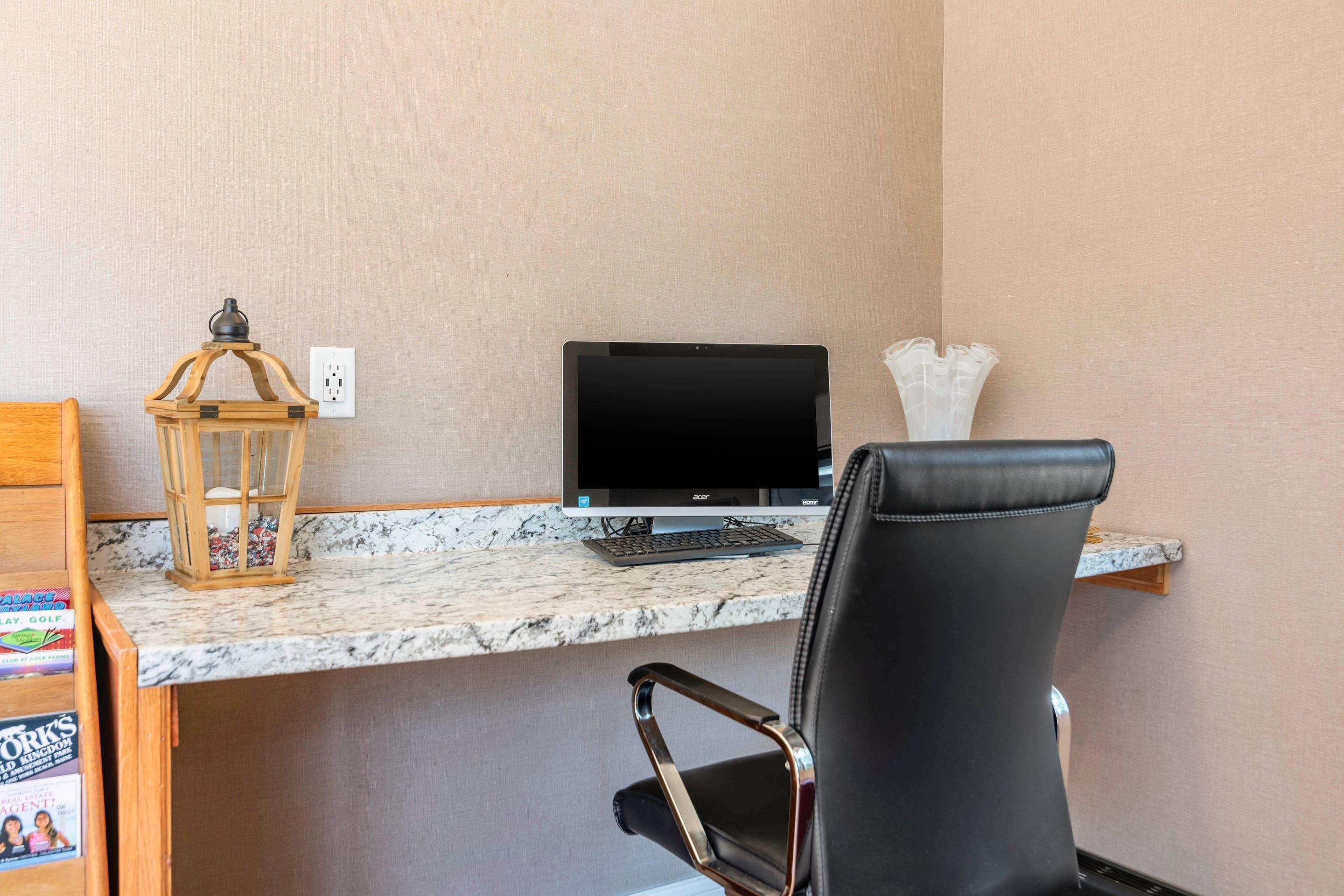 Computer in the lobby | Casco Bay Hotel, Ascend Hotel Collection