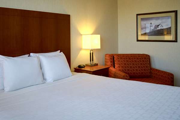 Suite - Clarion Hotel Portland