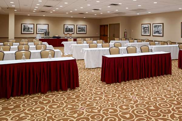  - Clarion Hotel Portland