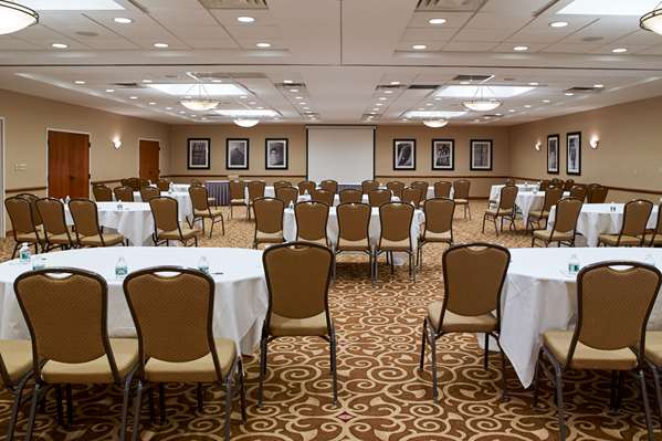  - Clarion Hotel Portland