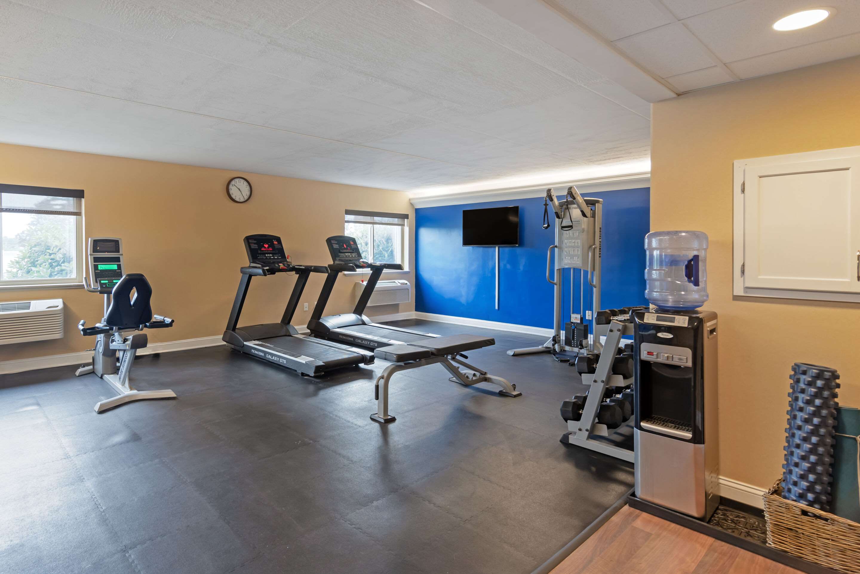 Fitness center | Comfort Inn