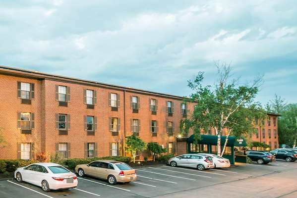 Exterior view - Comfort Inn Airport South Portland