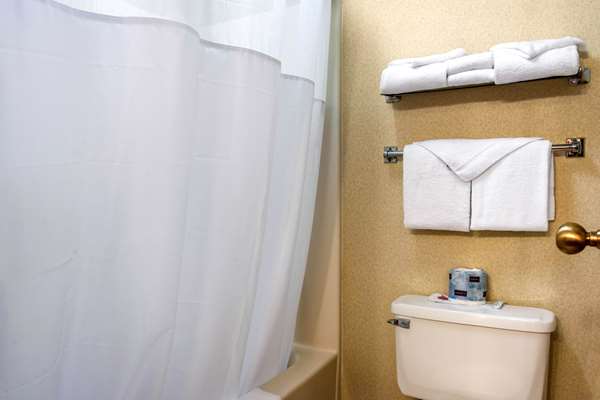  - Quality Inn Bangor - I-95, Exit 187