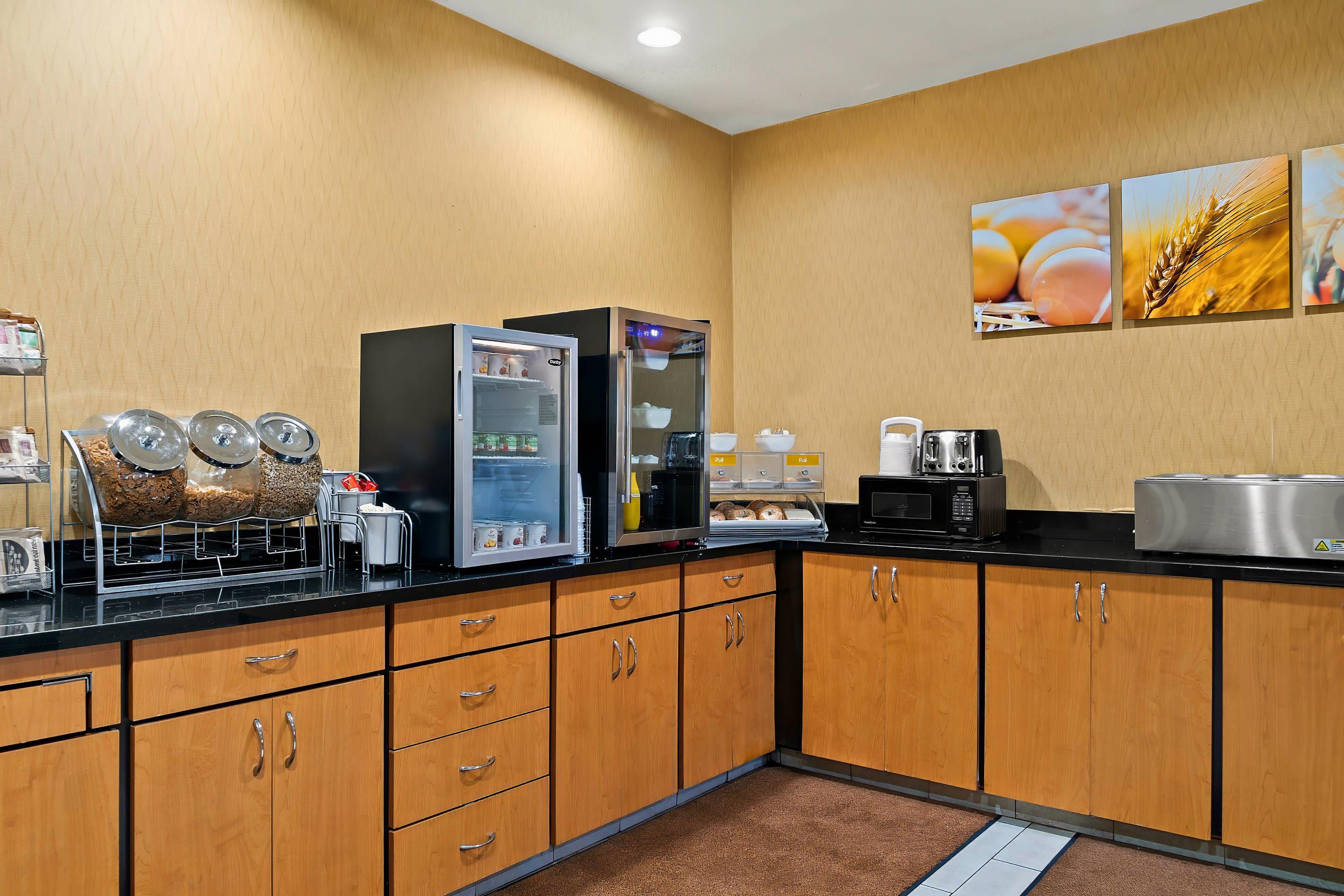Breakfast area