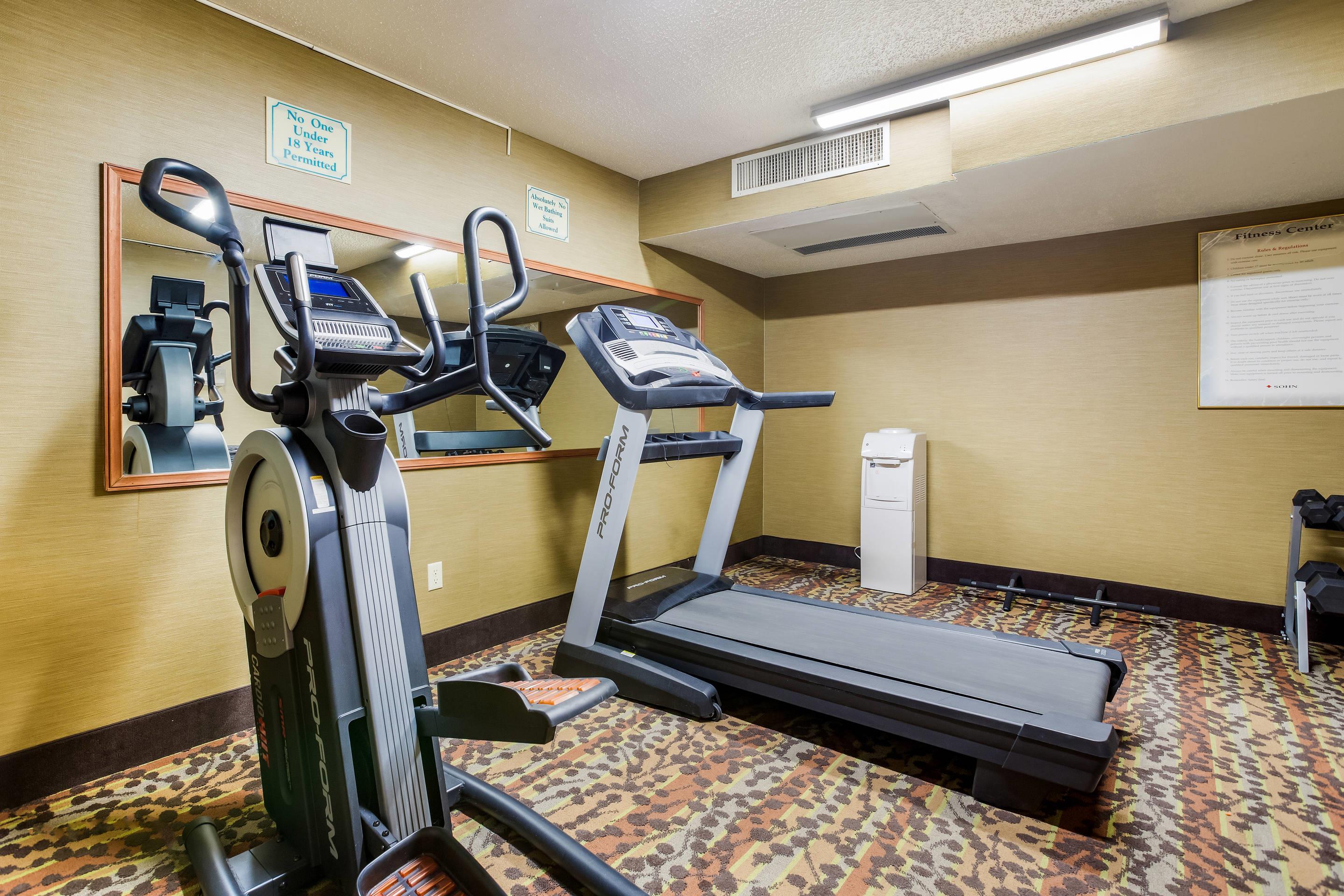Fitness center | Sleep Inn & Suites