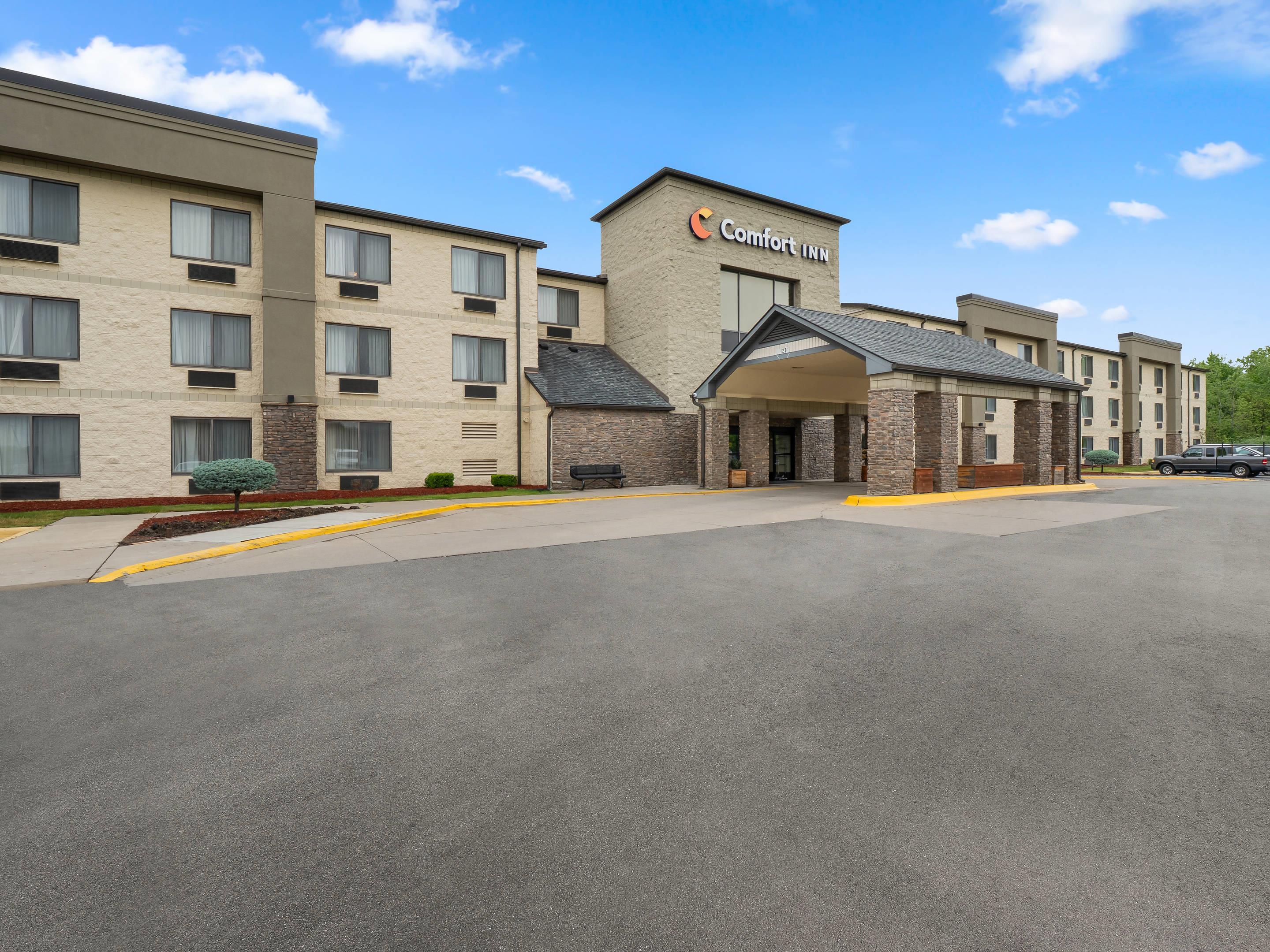 Hotel exterior | Comfort Inn Metro Airport Romulus