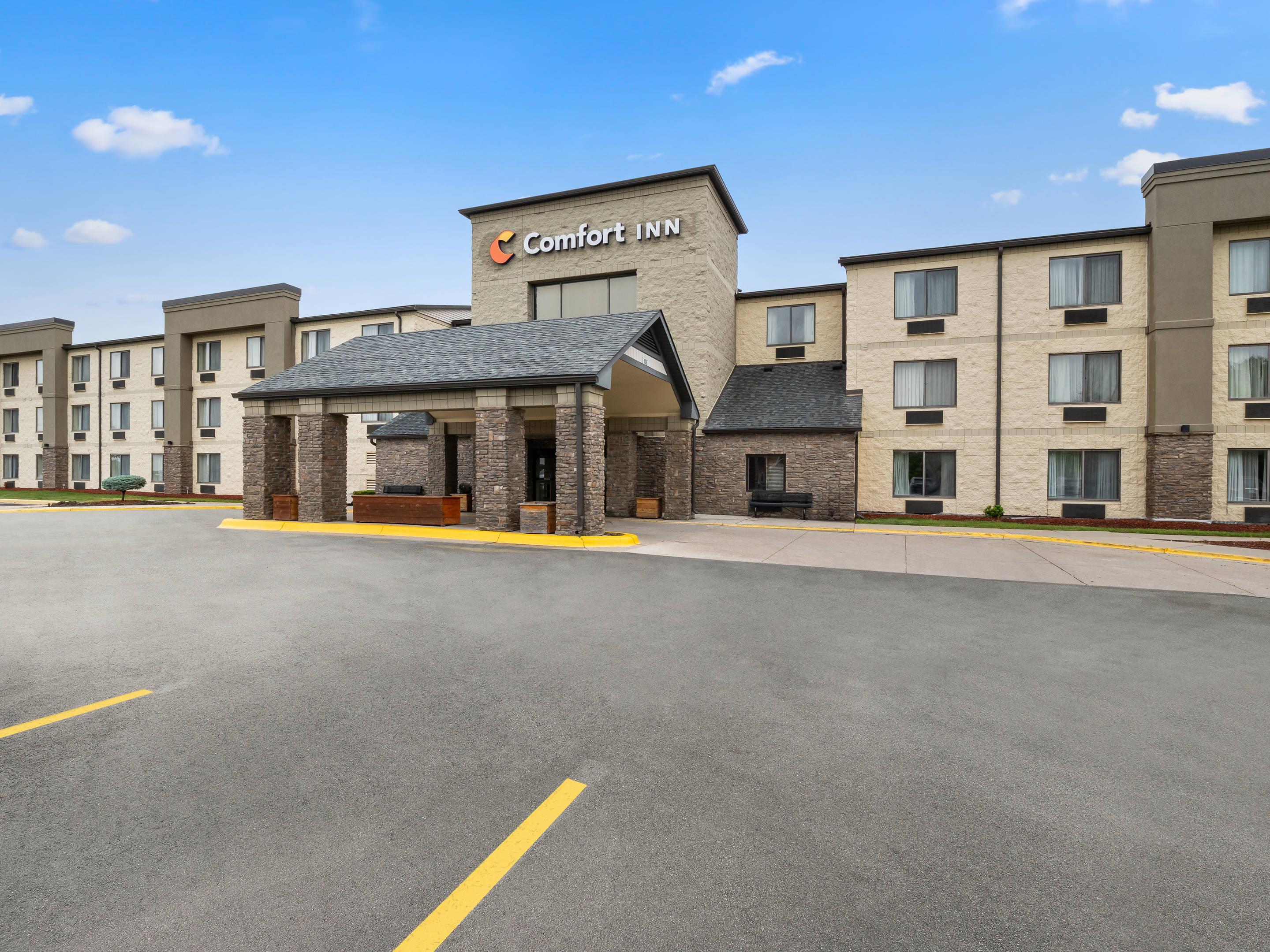 Hotel exterior | Comfort Inn Metro Airport Romulus