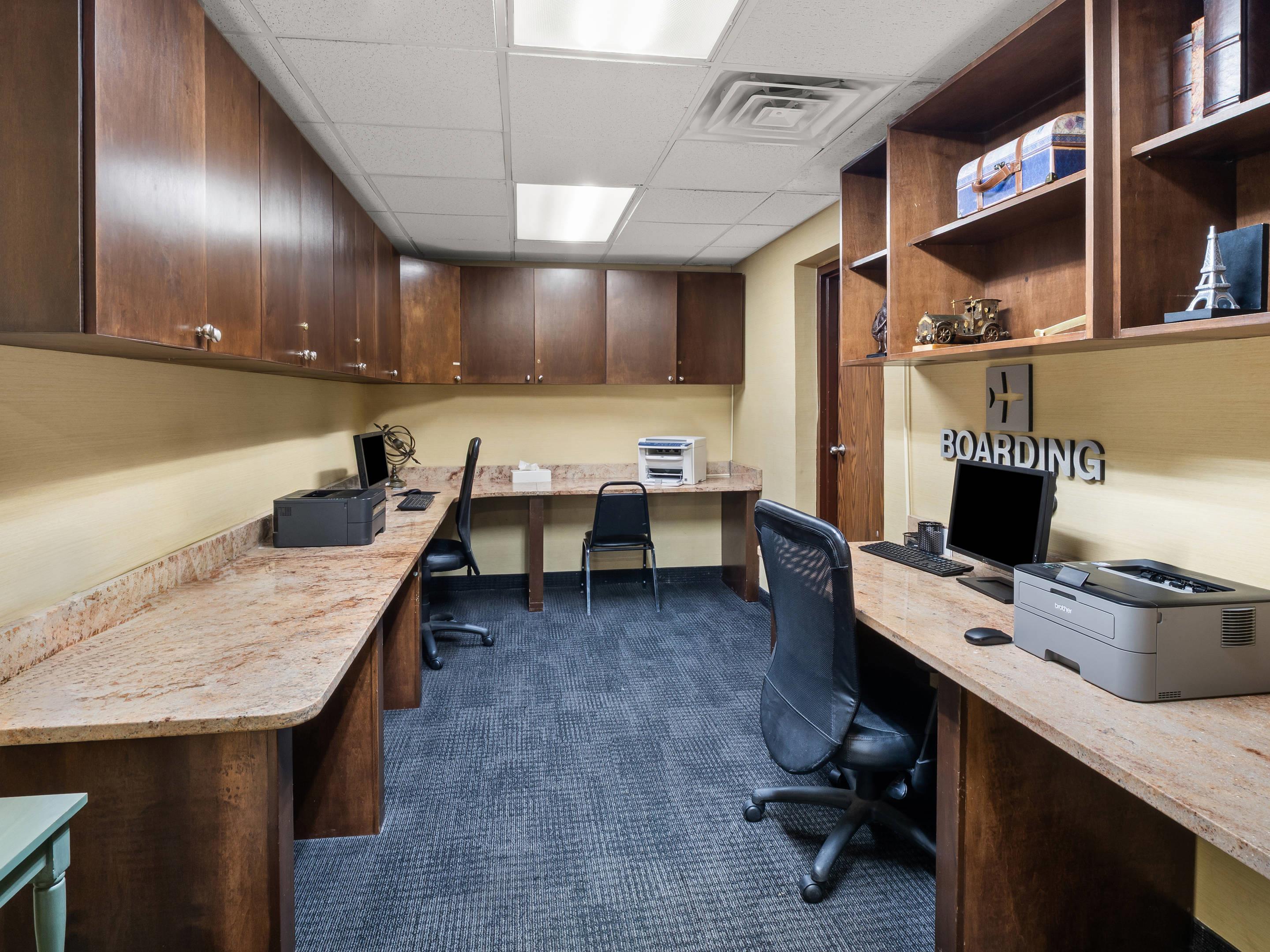 Business center | Comfort Inn Metro Airport Romulus