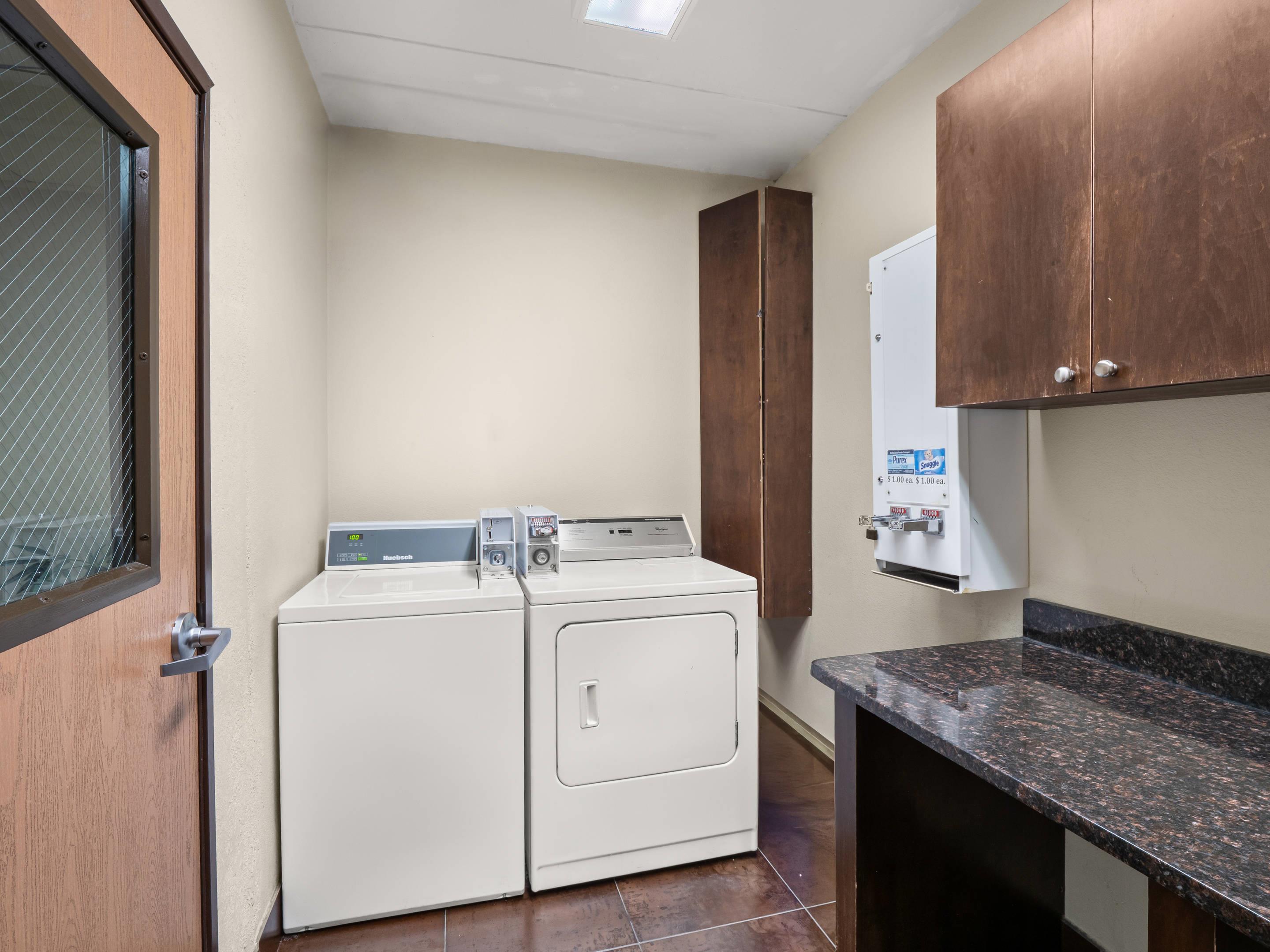 Guest laundry facilities | Comfort Inn Metro Airport Romulus