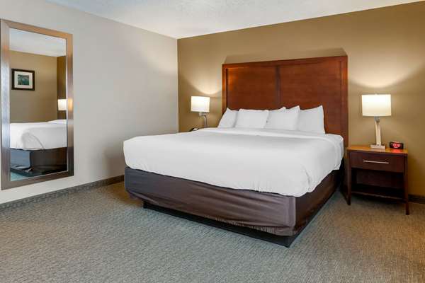 Suite - Comfort Inn Sault Ste Marie - I-75, Exit 392