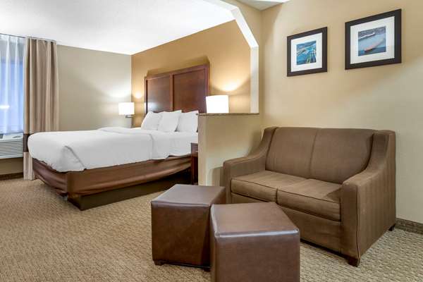 Suite - Comfort Inn Sault Ste Marie - I-75, Exit 392