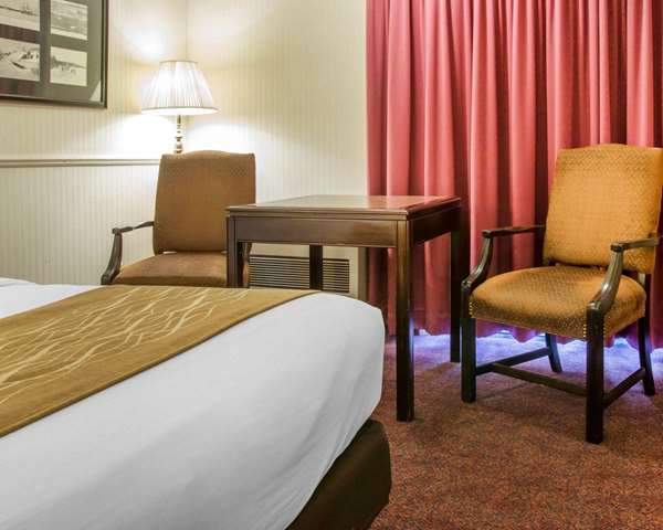  - Comfort Inn Lakeside Mackinaw City - I-75, Exit 338