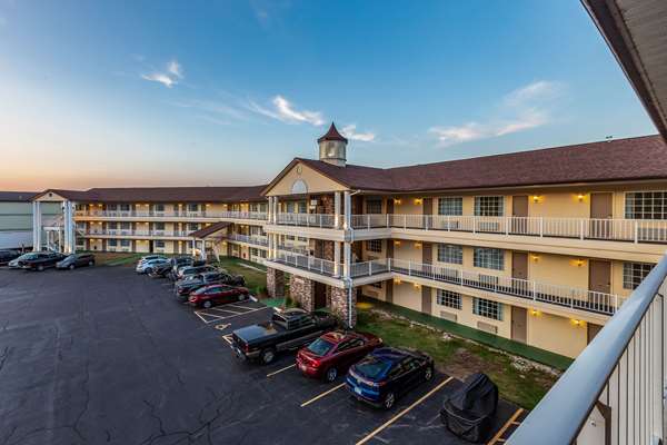  - Quality Inn Lakefront St Ignace - I-75, Exit 344