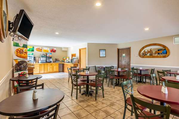Amenities - Quality Inn Lakefront St Ignace - I-75, Exit 344