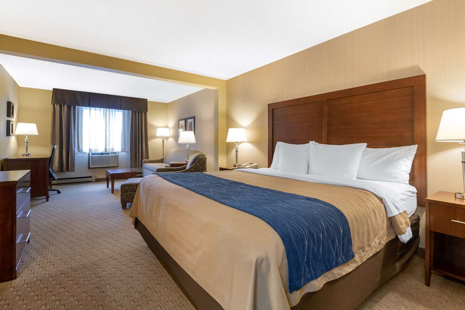 Comfort Inn Iron Mountain, MI See Discounts