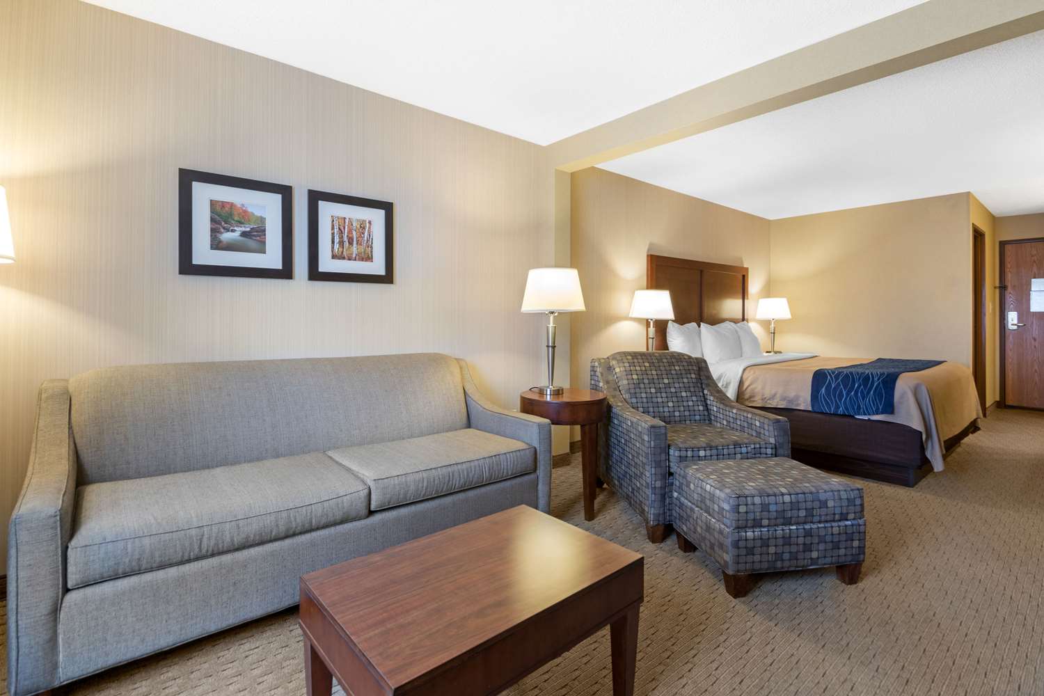 Comfort Inn Iron Mountain, MI See Discounts