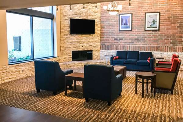  - Comfort Inn Farmington Hills