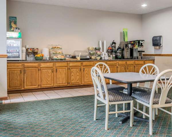 Amenities - Quality Inn Kalamazoo - I-94, Exit 80