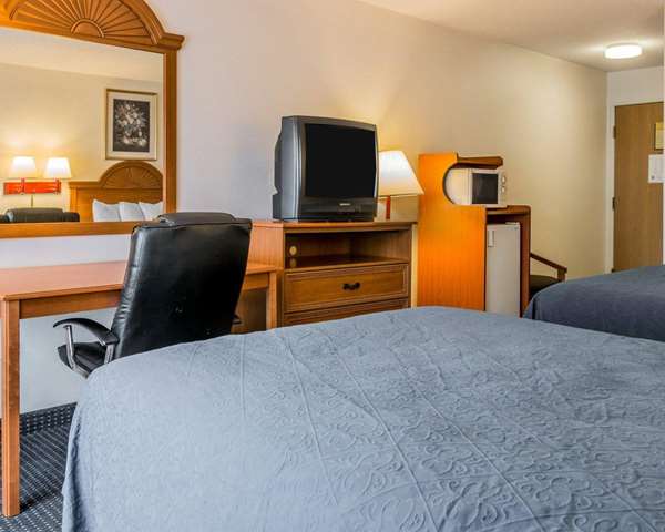 - Quality Inn Kalamazoo - I-94, Exit 80