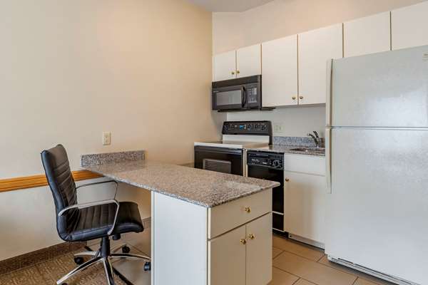 Suite - Comfort Inn & Suites Paw Paw