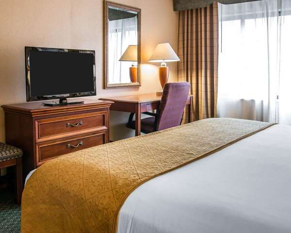  - Quality Inn Southfield