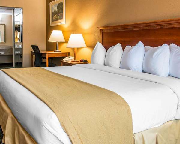 Suite - Quality Inn Southfield