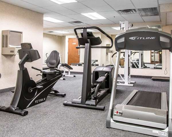 Fitness/ Exercise Room - Quality Inn Southfield