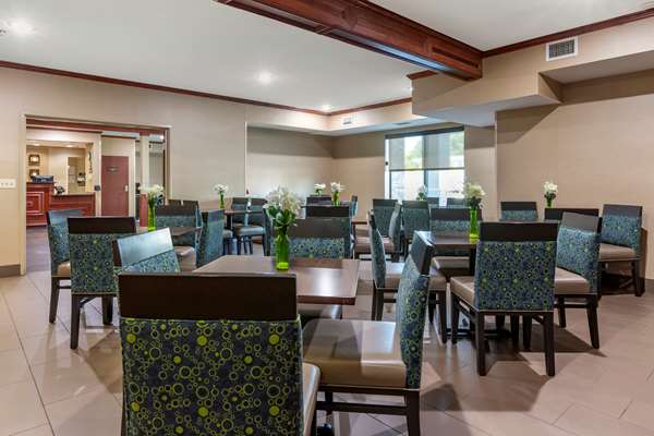 Amenities - Comfort Suites Grandville