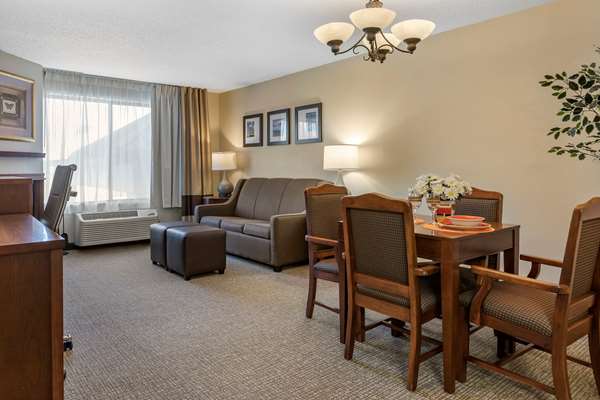 Suite - Comfort Suites Grandville