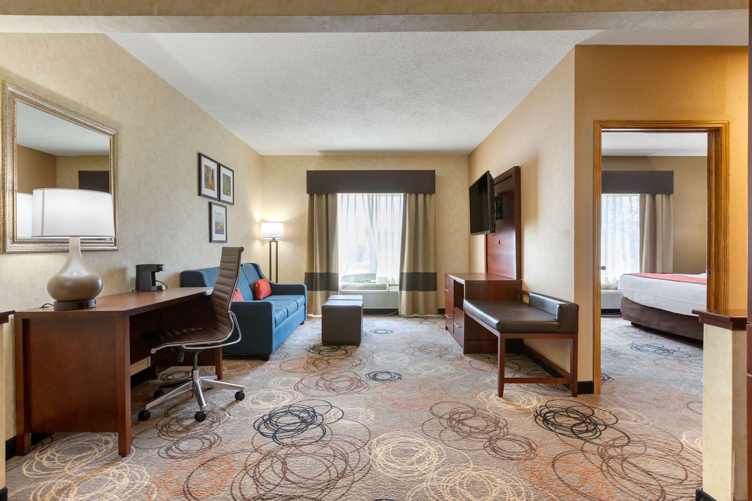 Comfort Suites Southfield, MI See Discounts