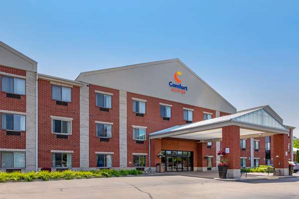 Exterior view - Comfort Suites Southfield