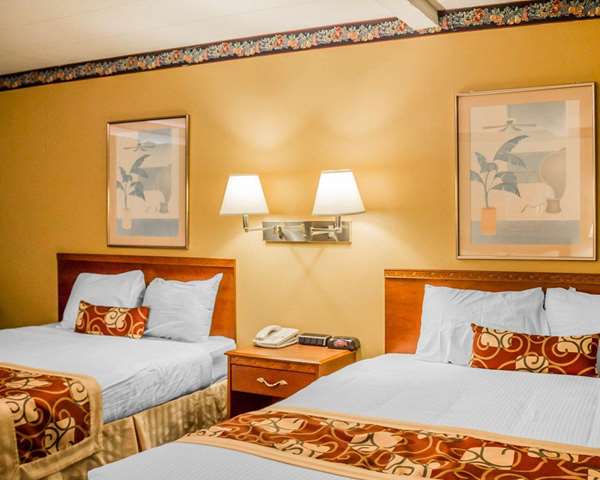 Suite - Rodeway Inn Kalkaska