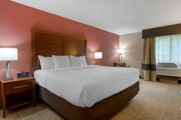 - Comfort Inn & Suites Jackson