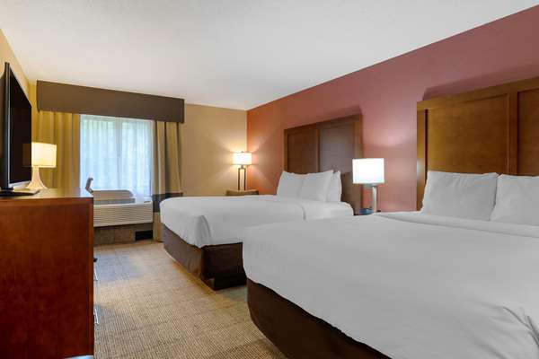  - Comfort Inn & Suites Jackson