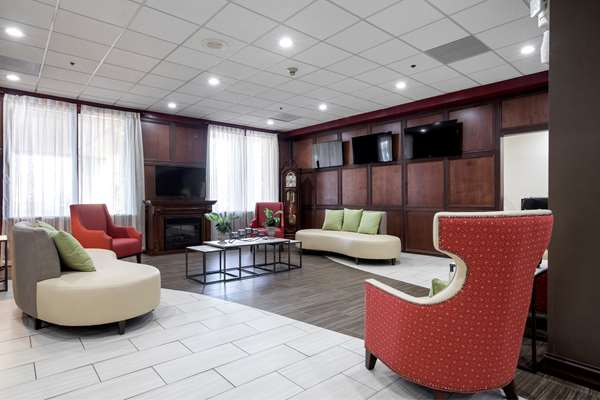  - Clarion Hotel Detroit Metro Airport Romulus