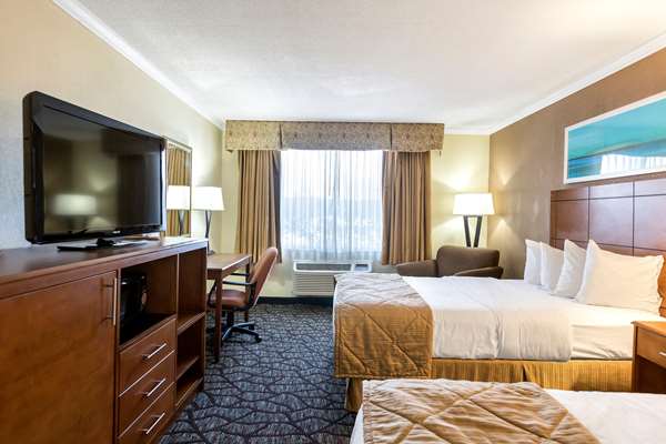  - Clarion Hotel Detroit Metro Airport Romulus