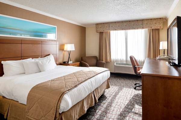 - Clarion Hotel Detroit Metro Airport Romulus