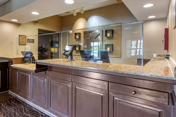  - Comfort Inn Charlotte - I-69, Exit 61